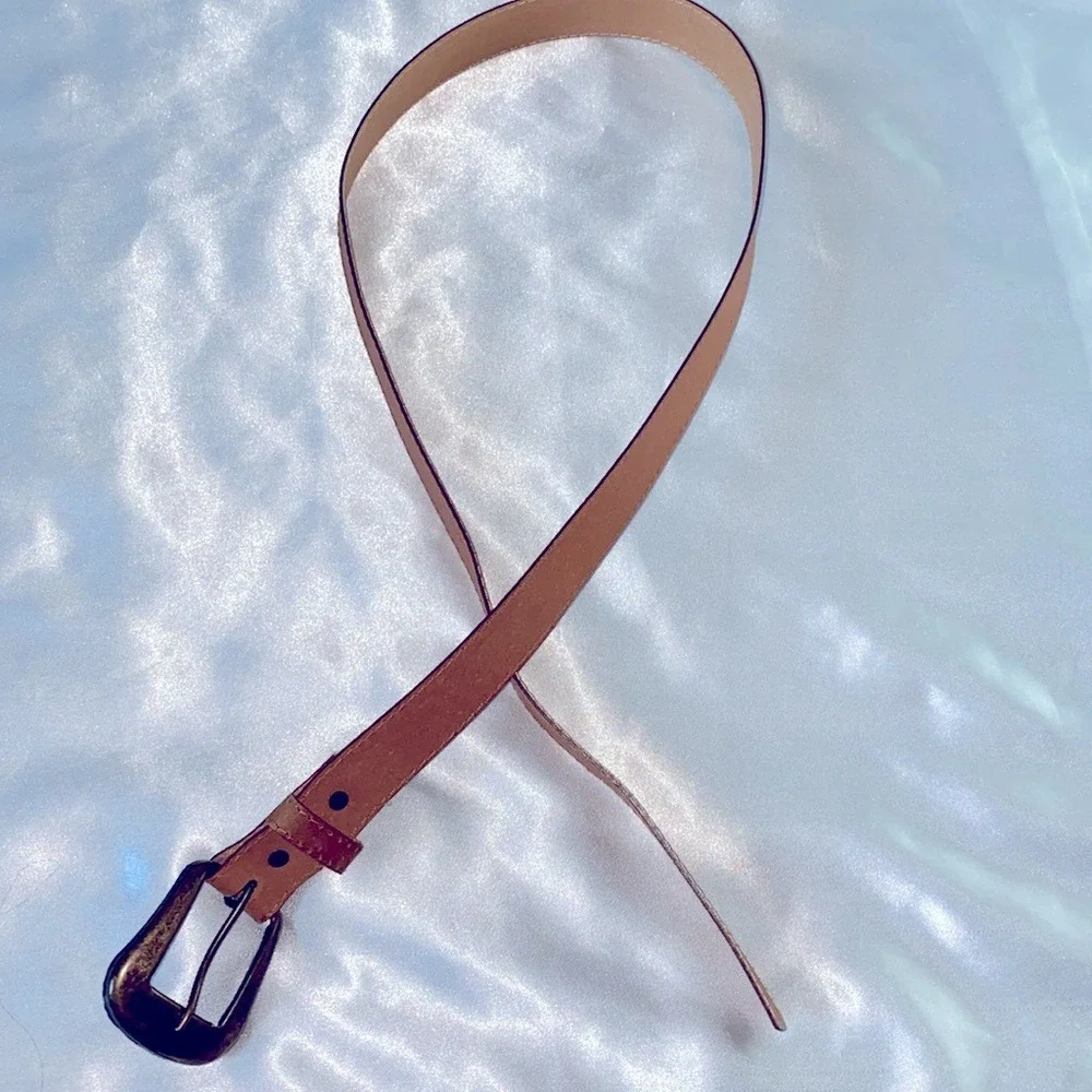 Womens Tan Brown Adjustable Waist Belt Small Medium Antique Brass Buckle‎